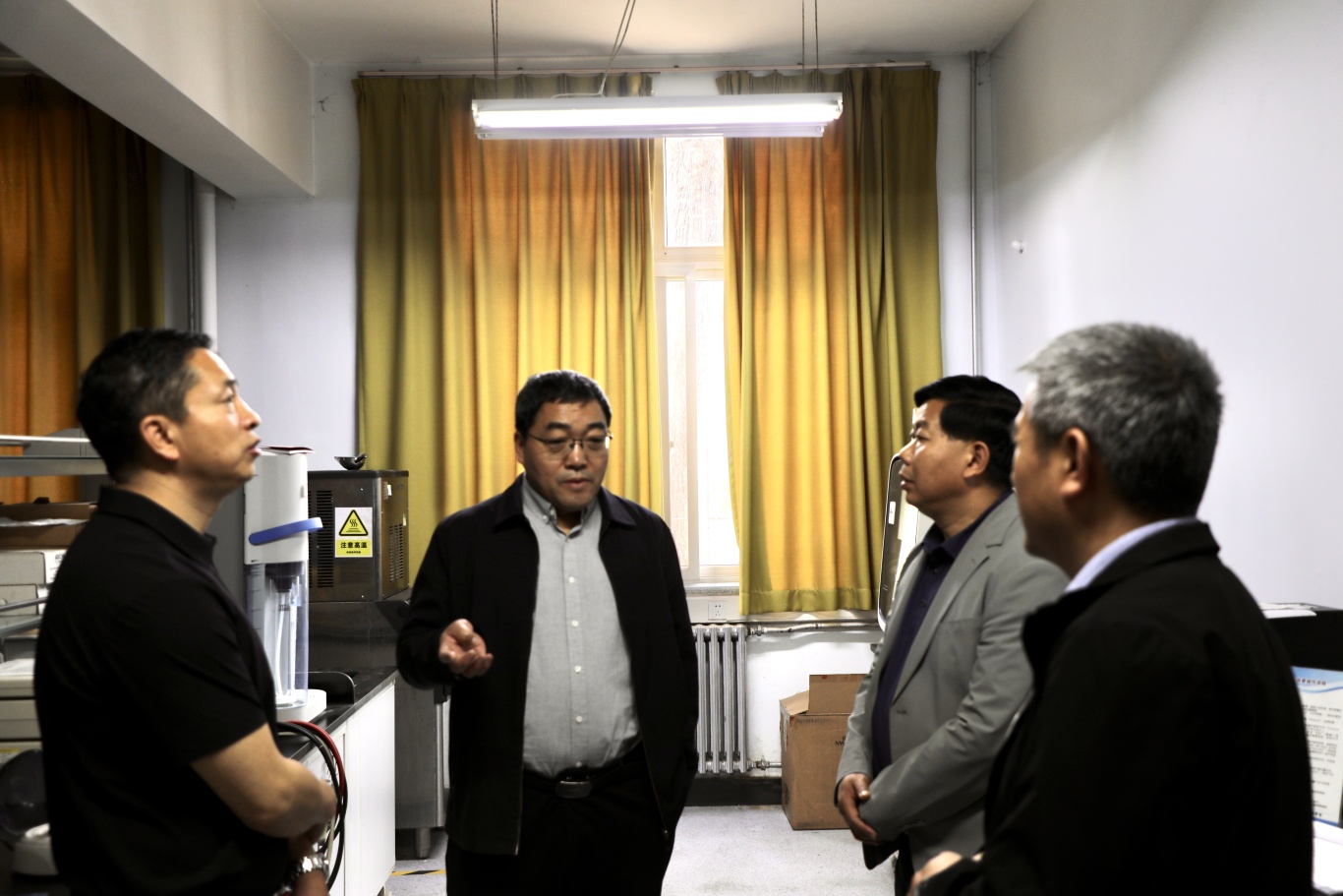 动医学院检查.jpg