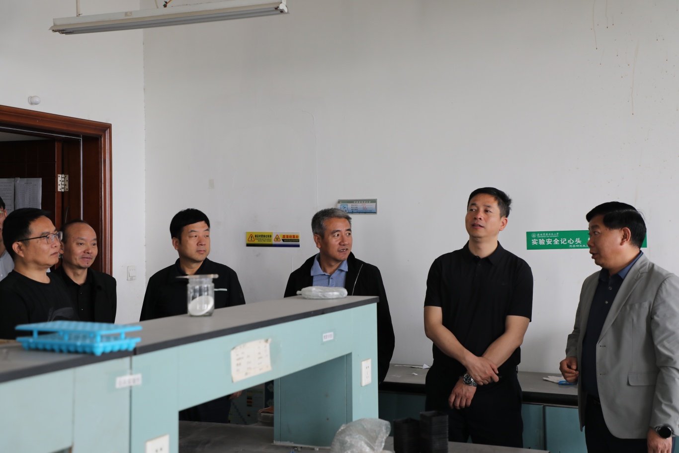 生命学院检查3.JPG
